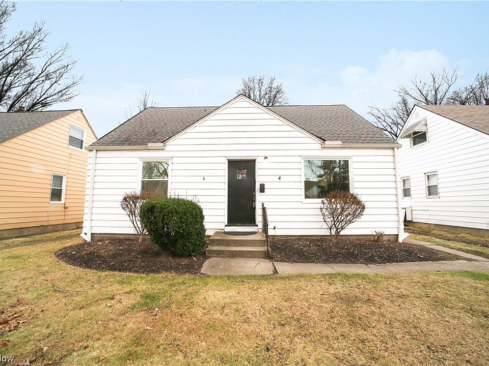 1st image of 25701 Briardale Ave