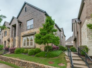 4661 Dozier Rd #E, Carrollton, TX 75010