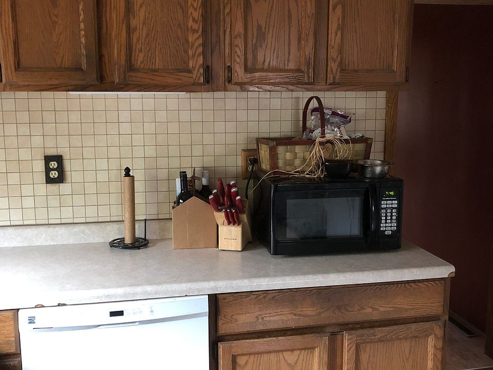 303 Cambria St, Newcastle, WY 82701 Zillow