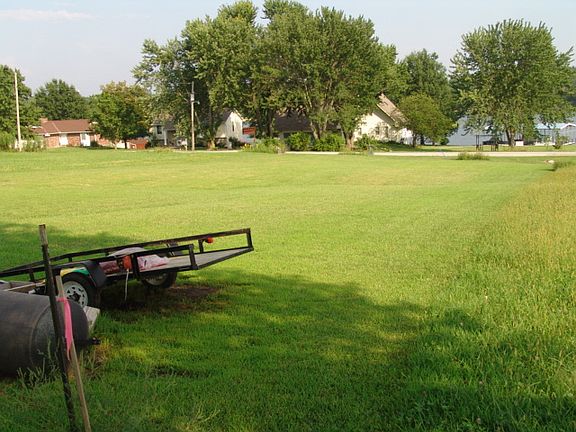 2nd image of Lake Viking Ter Lot 1585