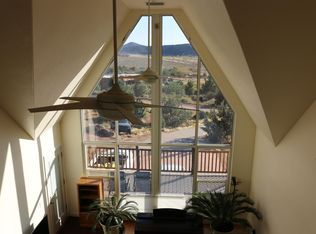 2748 N Foothill Dr, Apple Valley, UT 84737