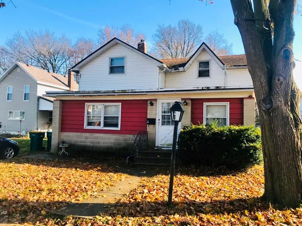 607 N Sterling St, Streator, IL 61364