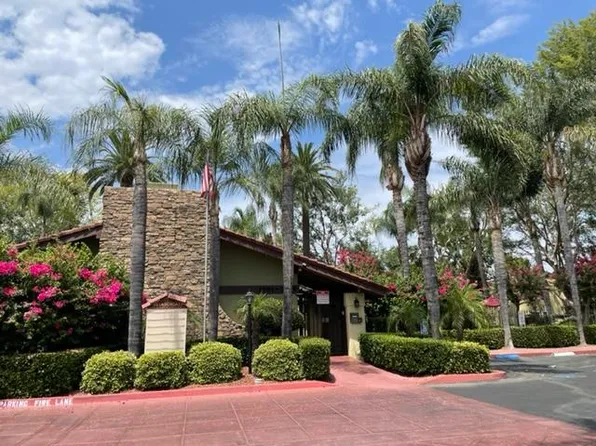 2881 E Huntington Blvd #212, Fresno, CA 93721