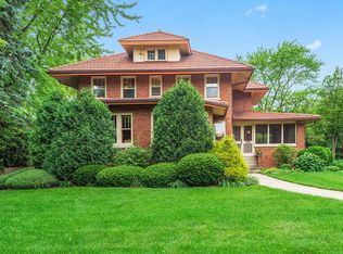 200 S Park Rd, La Grange, IL 60525