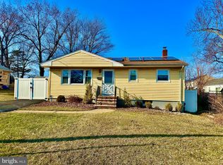 152 Sewaren Ave, Sewaren, NJ 07077