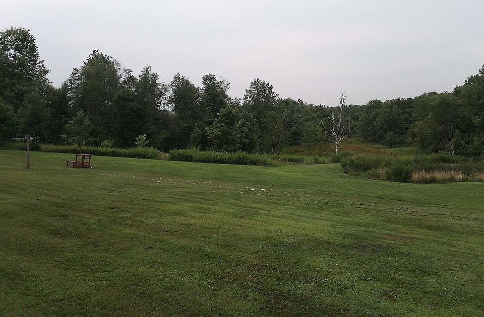 2nd image of 123 Bedford Rd