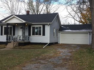 326 E 56th Ave, Merrillville, IN 46410