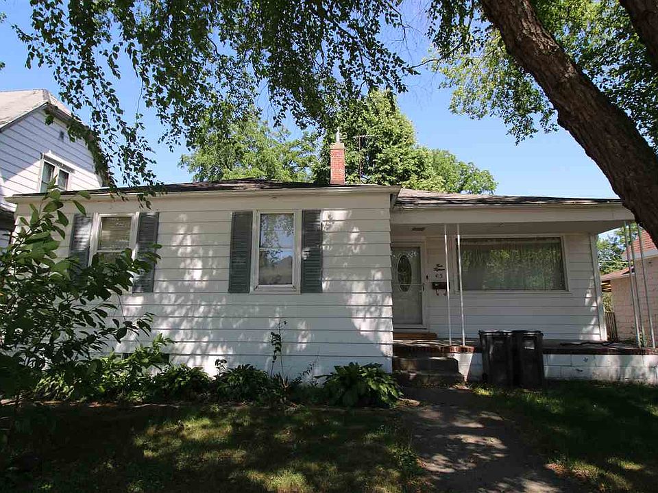 415 N Frederick Ave Oelwein Ia 50662 Zillow