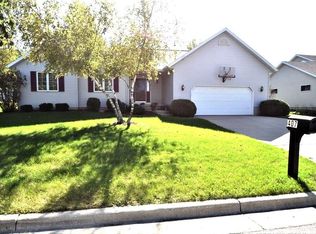 407 Old Indian Trl, Deforest, WI 53532