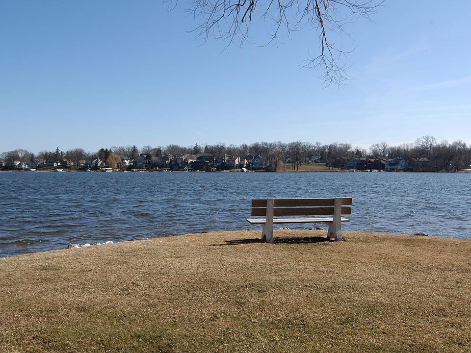 1st image of W112 Circle Dr