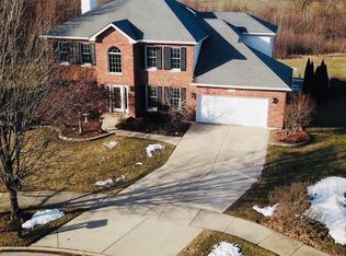 2323 Flat Rock Ct, Naperville, IL 60564