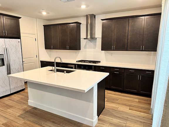 2nd image of 4436 Sanderson Dr
