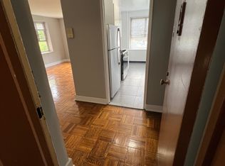 194-05 67th Ave #G, Fresh Meadows, NY 11365