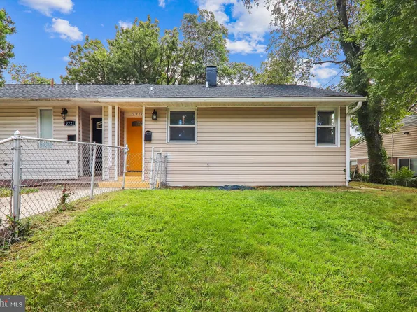 7717 Oxman Rd, Landover, MD 20785