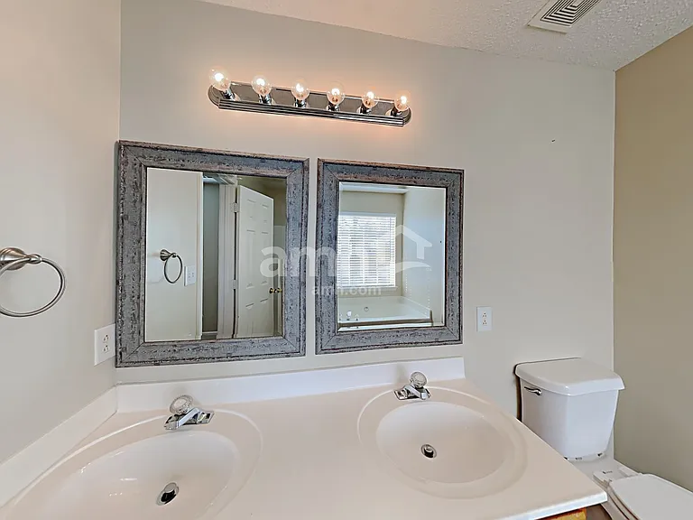 2922 Cripple Creek Ct — Photo 9