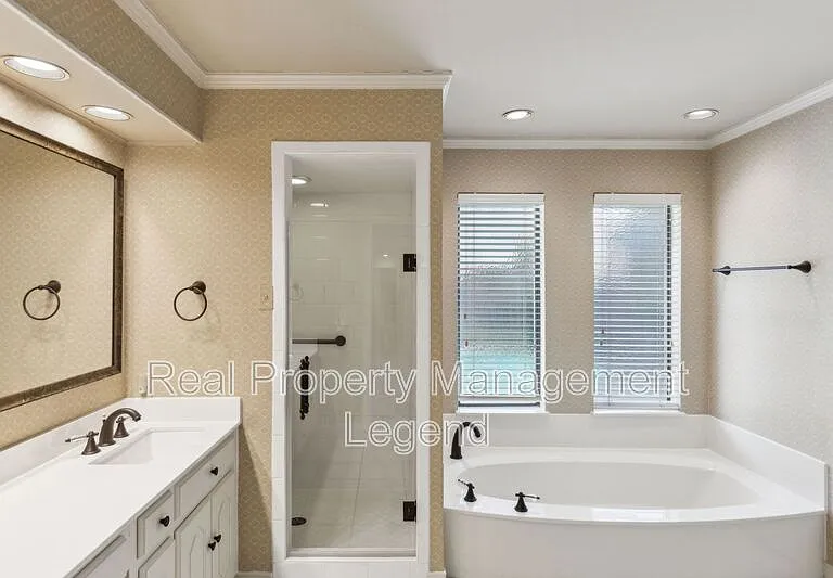 6505 Copper Creek Dr — Photo 22
