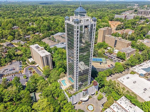3rd image of 2828 Peachtree Rd NW APT 1901