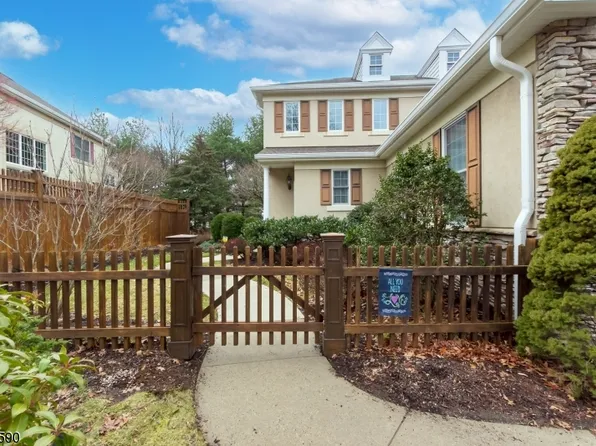 23 Wyckoff Way, Chester Twp., NJ 07930