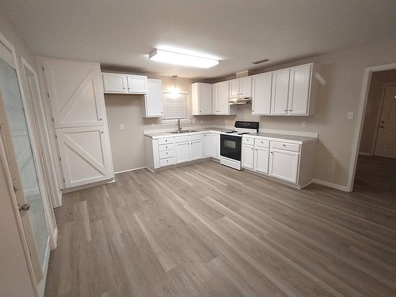 Kitchen from breakfast nook area