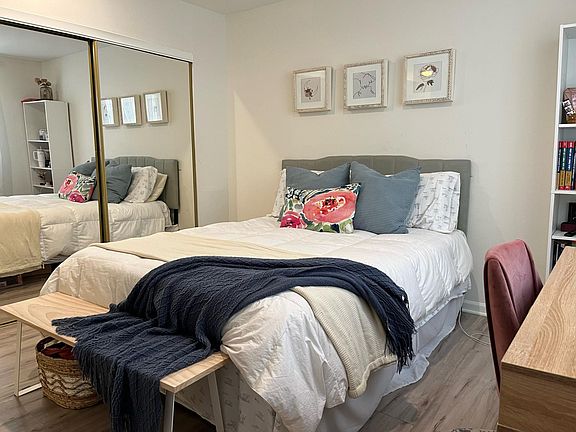 2nd image of 1141 N Columbus Ave #1303