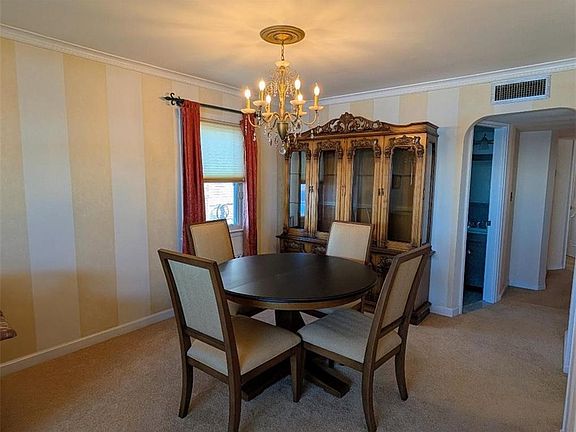 5th image of 119 Beach Channel Dr #11