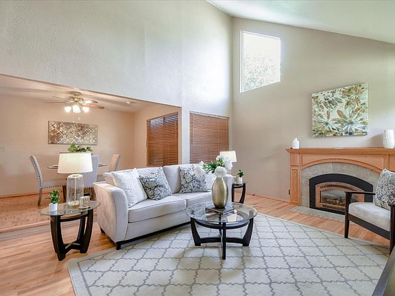 5th image of 4161 Monet Cir