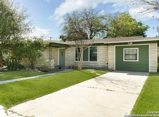 214 Milford Dr, San Antonio, TX 78213