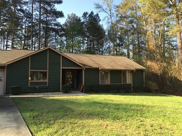 1st image of 3884 Scarsborough Dr