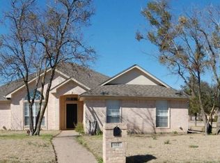 601 Durango Cir, Hewitt, TX 76643