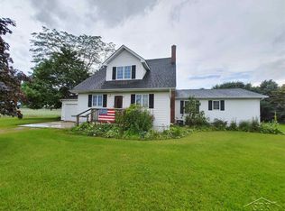 265 Bradleyville Rd, Fairgrove, MI 48733