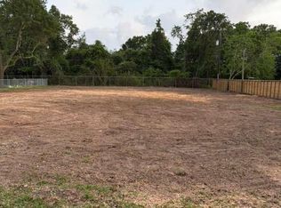 537 Baywood Dr, Seabrook, TX 77586