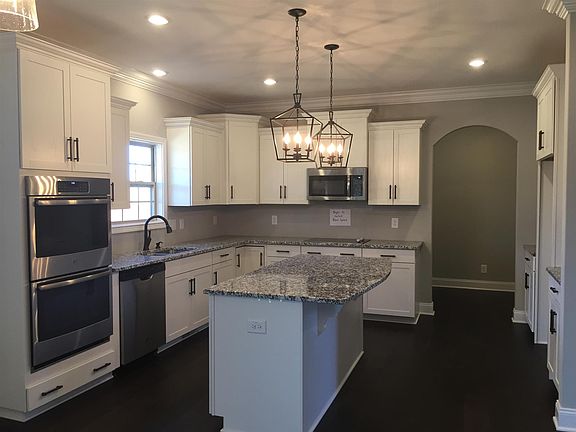 3rd image of 435 Farmington Lot 435