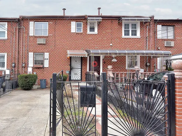 414 Christopher Ave, Brooklyn, NY 11212