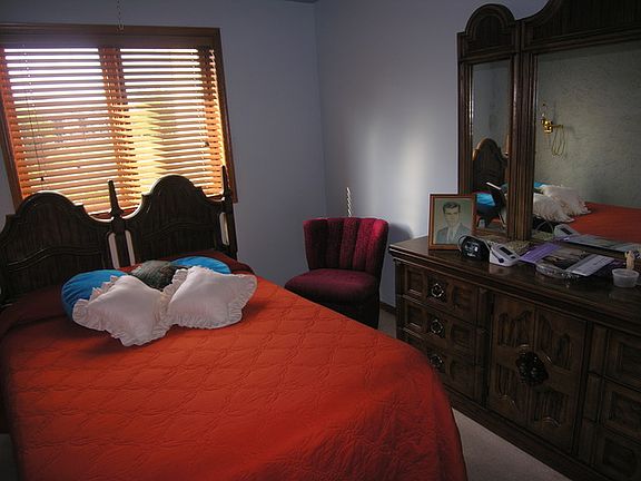 3rd image of 6510 Pine Trl APT 1
