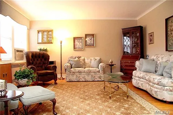 Sold by Charles Rutenberg Realty, Inc. | media 13