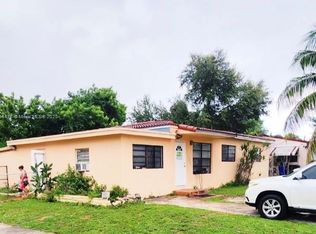 1051 NE 155th St, North Miami Beach, FL 33162