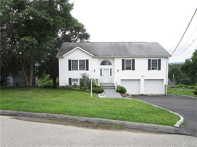 2nd image of 120 12th St