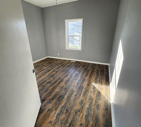 4th image of 8114 S Sorgham St