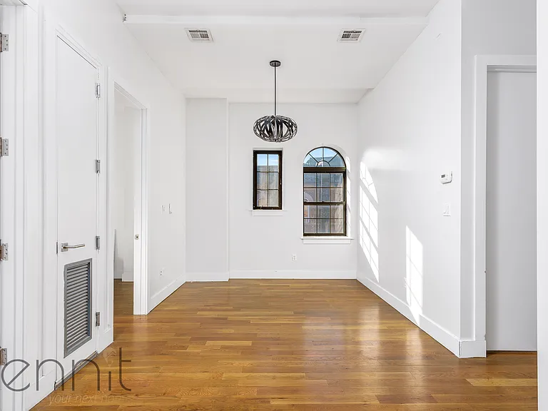 146 Wyckoff Ave #2R — Photo 3