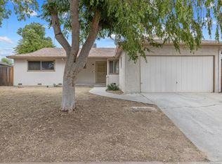 91 W Richert Ave, Clovis, CA 93612