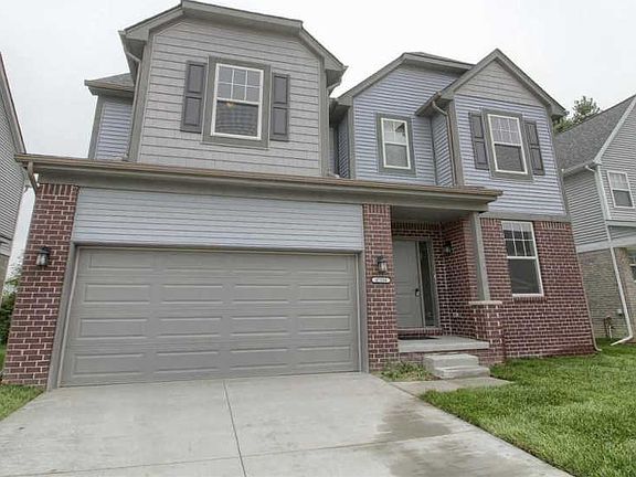 2nd image of 47534 Viola Ln #15