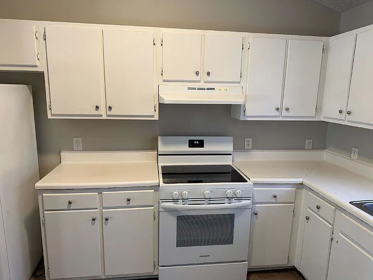 2601 Richard Dr #B — Photo 8