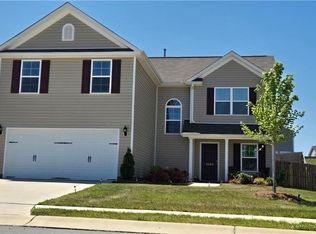 1049 Thicket Dr, Burlington, NC 27217