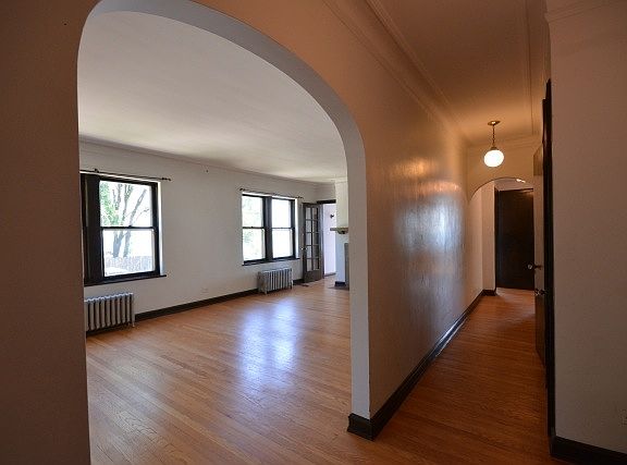 3rd image of 1201 W Chase Ave APT 1A