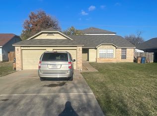 8706 Pineridge Dr #C, Austin, TX 78729
