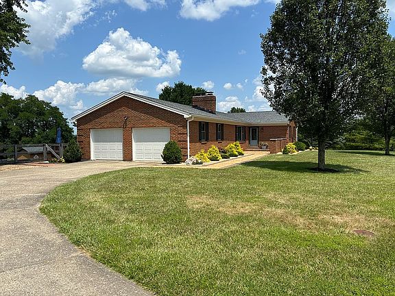 3rd image of 6044 Graham Ct