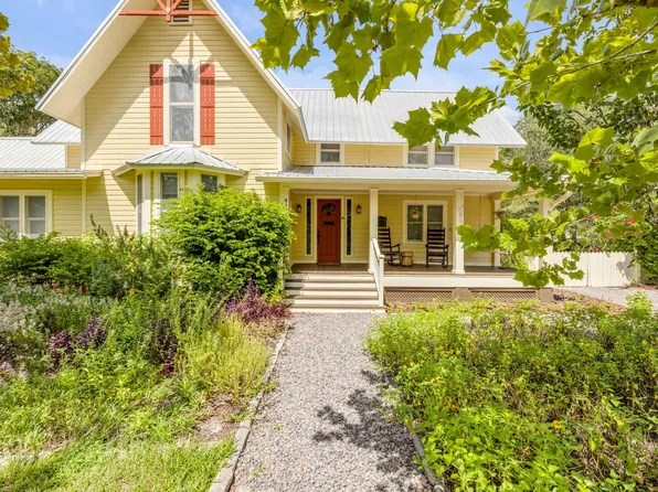 417 W Minnesota Ave, Deland, FL 32720