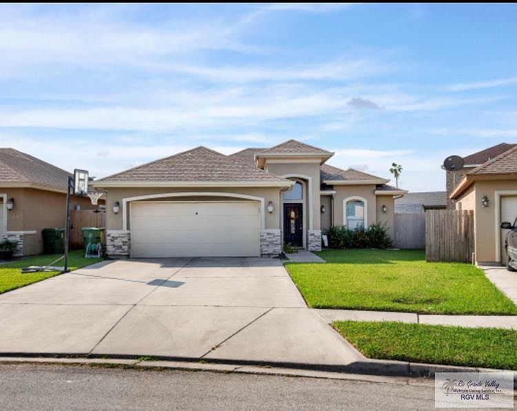 1st image of 3177 Calle Columbia