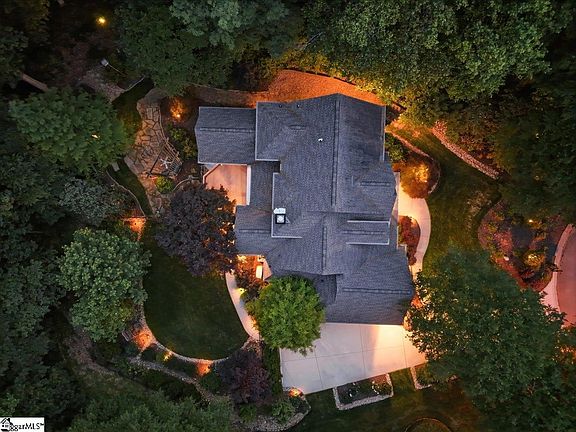 5th image of 4 Radford Ct