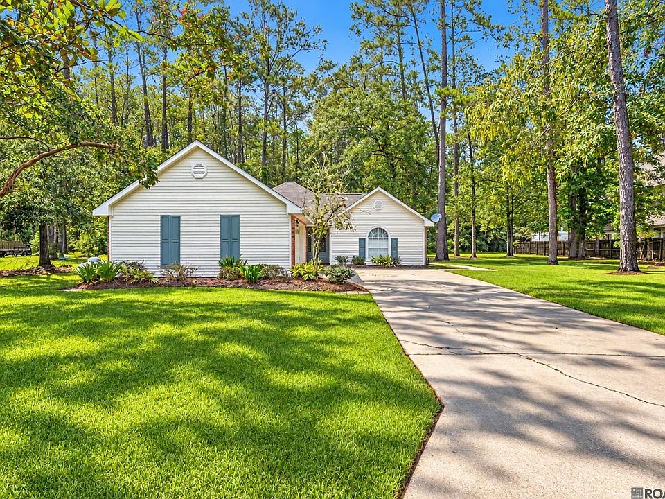 1st image of 31535 River Pines Dr